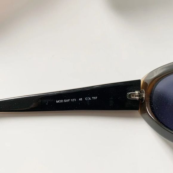 Vintage designer Egon Von Furstenberg sunglasses. 1980s does 60s sunglasses - Picture 5 of 9